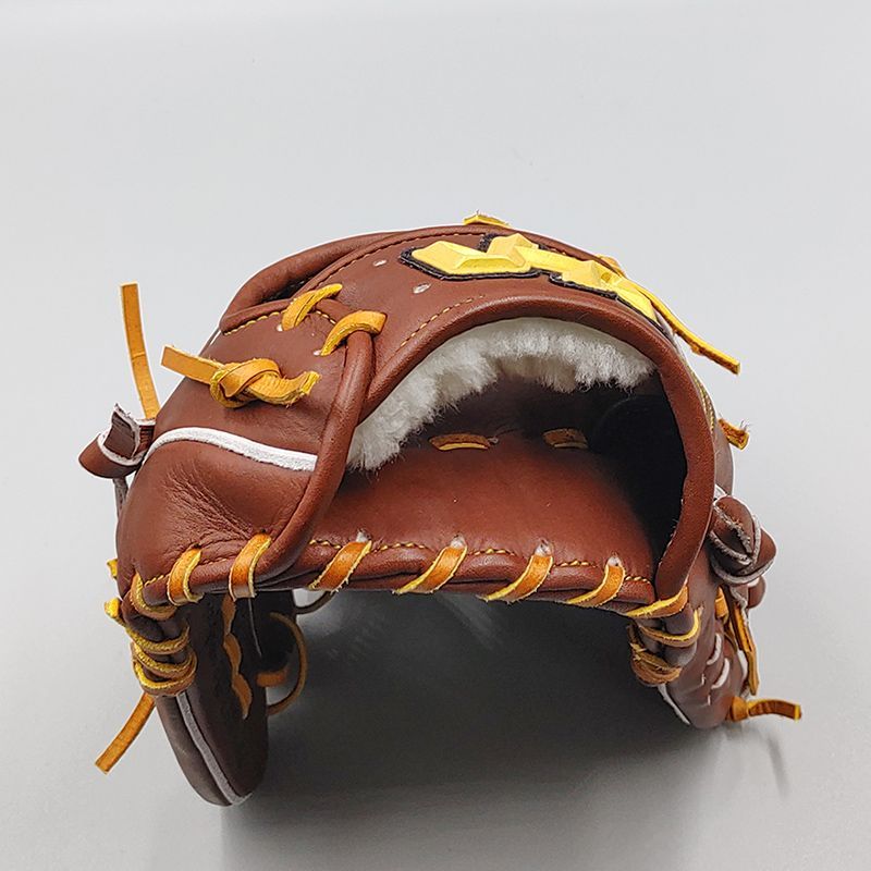 新品 (高校野球対応)】 ハタケヤマ 硬式グローブ / 内野手用 無料