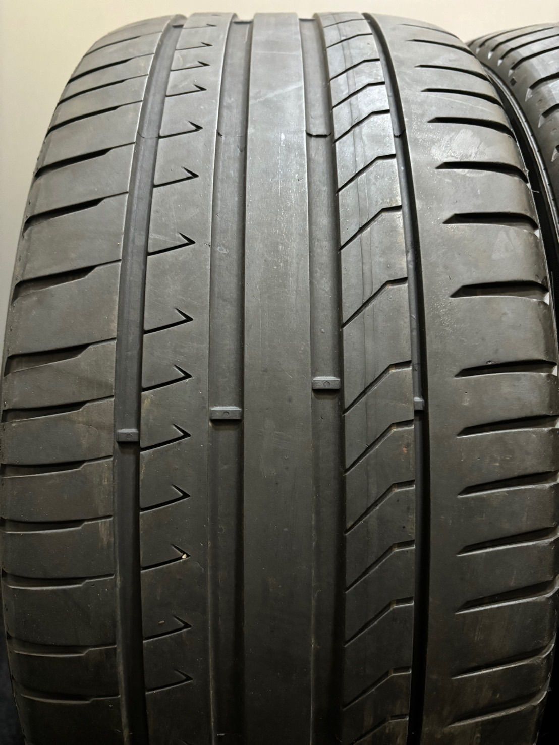  245 40 R 19 PIRELLI DRAGON SPORT 21年製 夏タイヤ サマータイヤ 4本 アルファード ヴェルファイア 南6 K 968 19インチ サマータイヤ ノーマルタイヤ