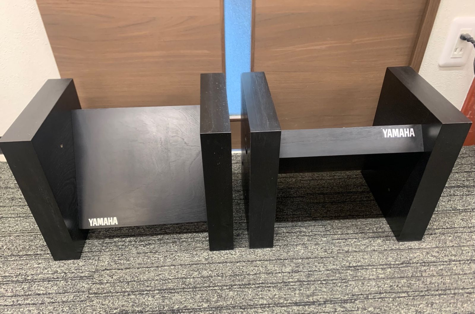 YAMAHA ヤマハ スピーカースタンド SPS-500 - メルカリ