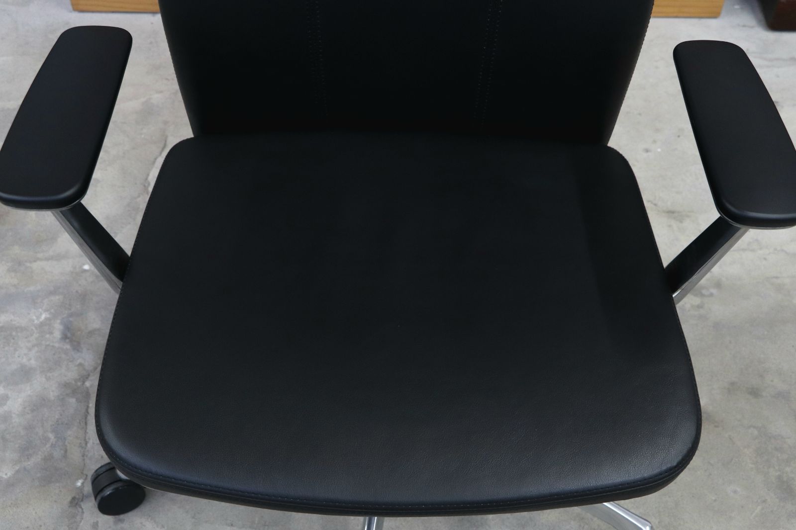 デスクチェア オフィスチェア