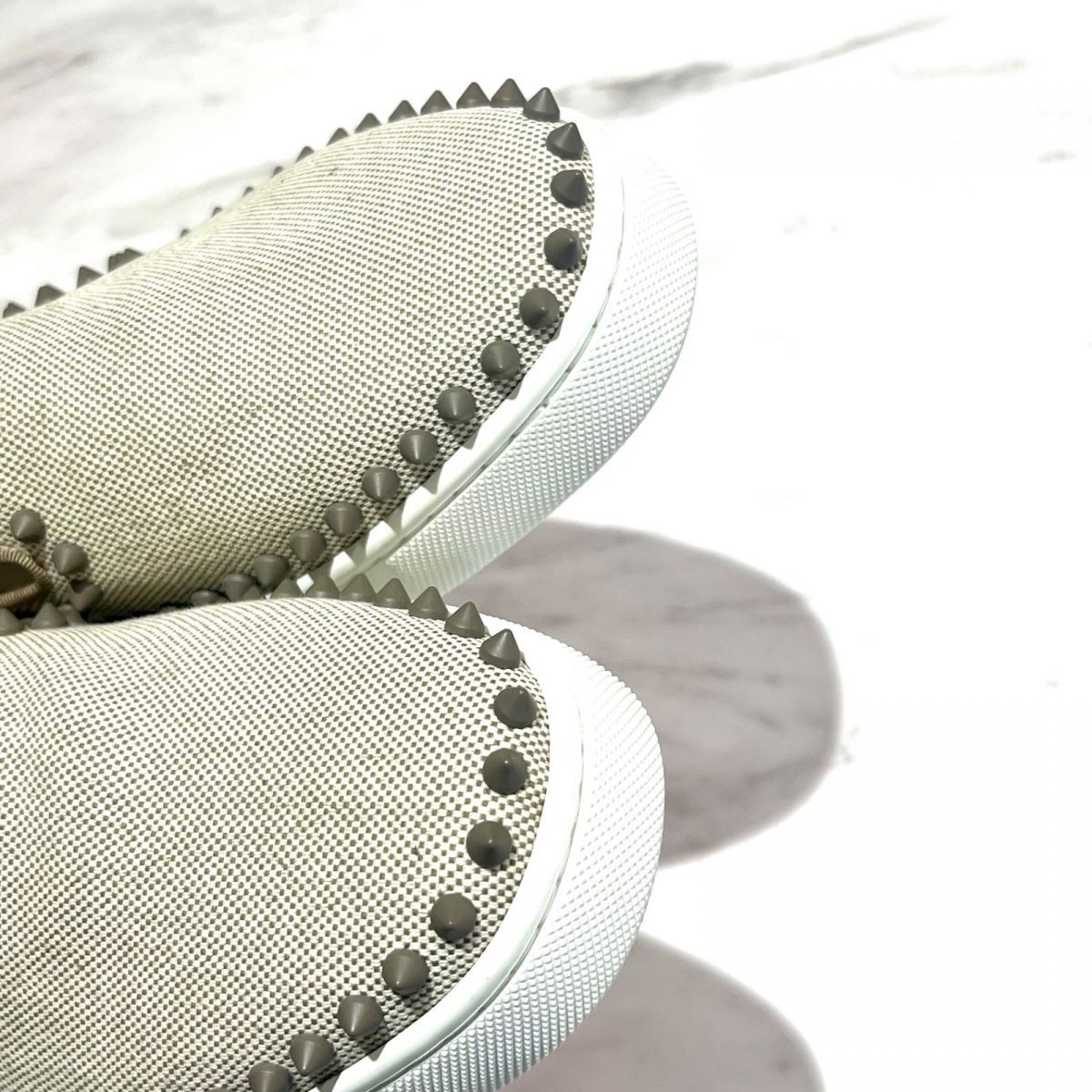 スタッズ付きスリッポン サイズ40