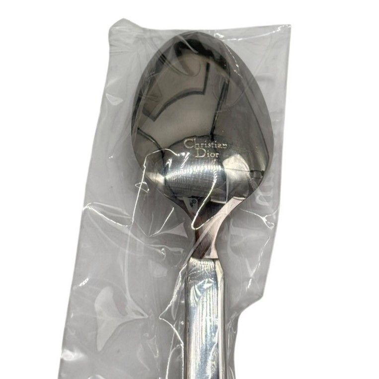 食卓を優雅に彩る】 Christian Dior クリスチャンディオール