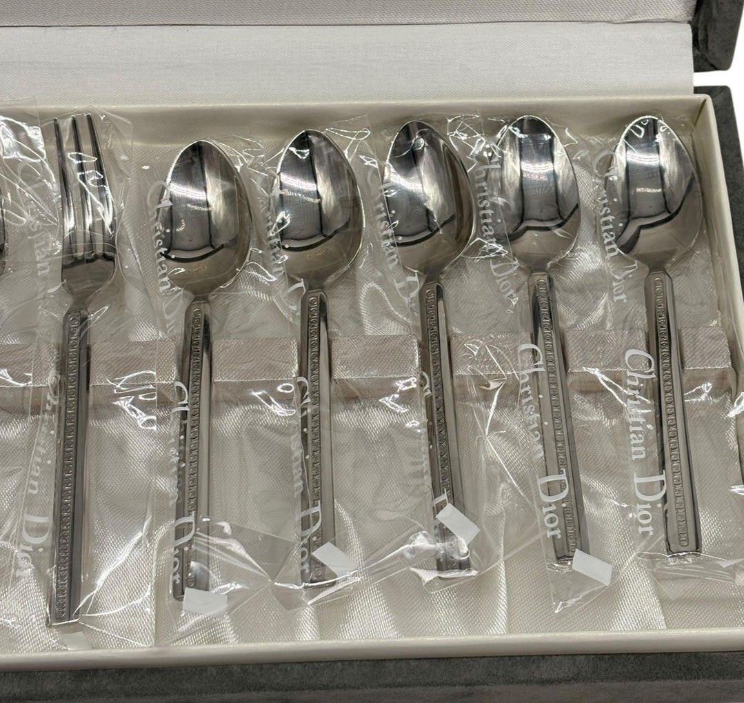 食卓を優雅に彩る】 Christian Dior クリスチャンディオール