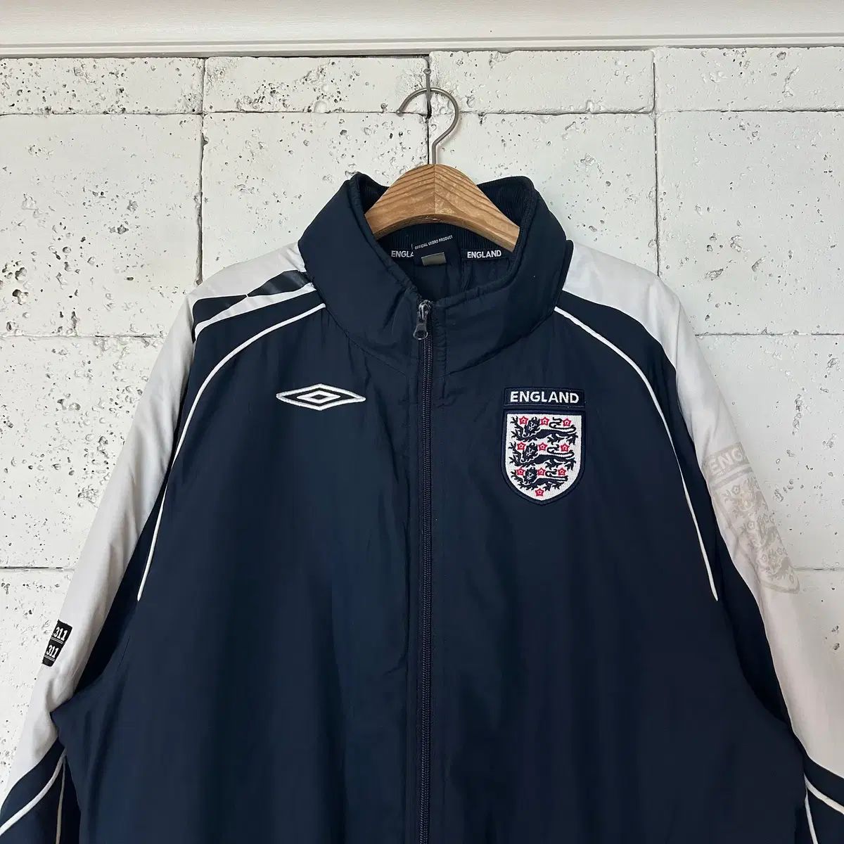 XL アンブロ イングランド アウター - メルカリ