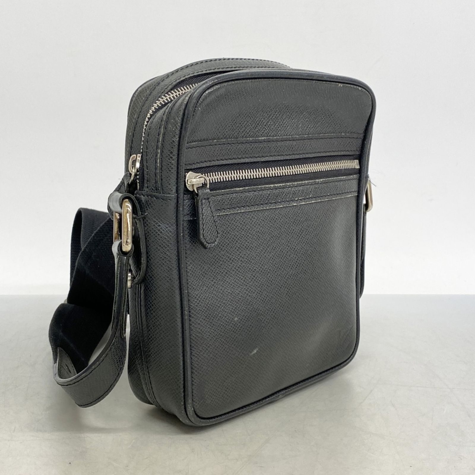 ルイ・ヴィトン(Louis Vuitton) ルイ・ヴィトン ショルダーバッグ