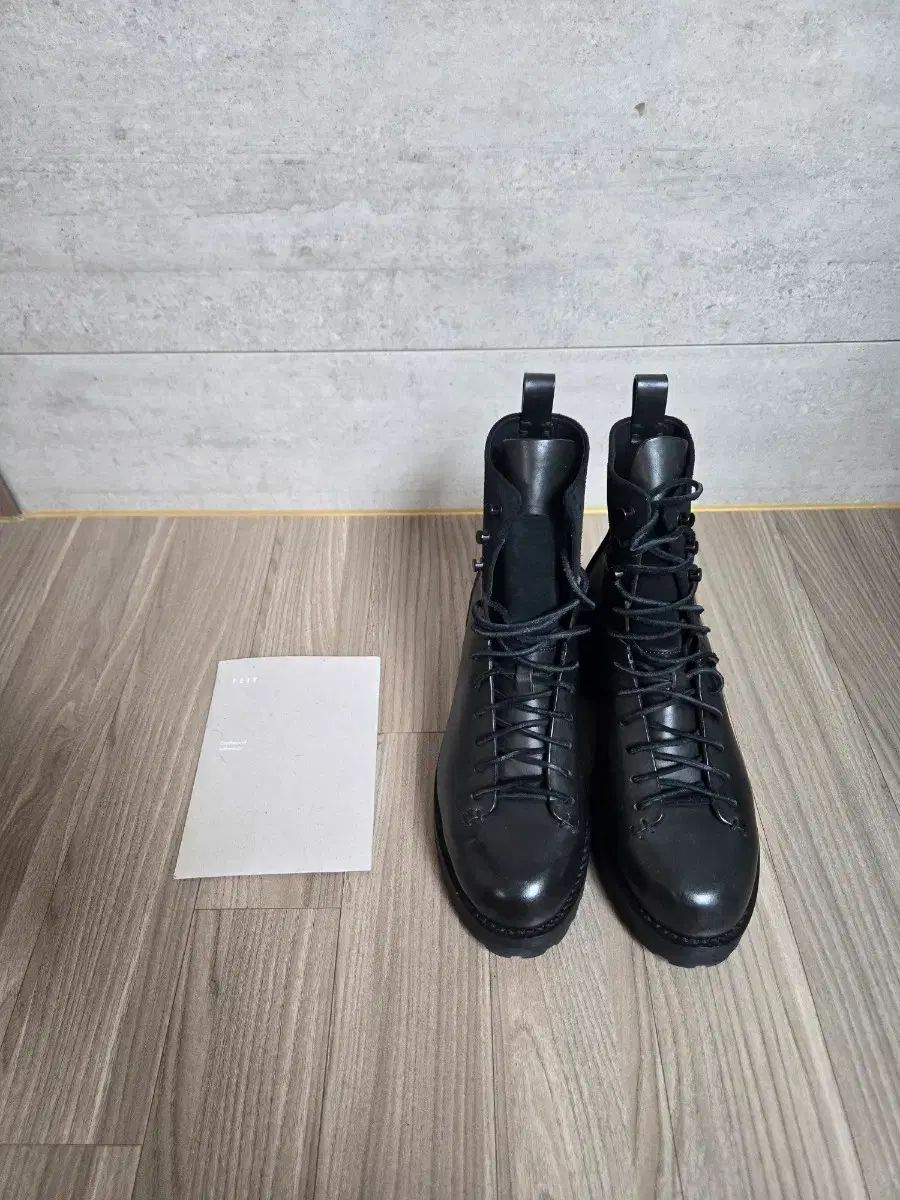 FEIT ブラック ブーツ EU 41