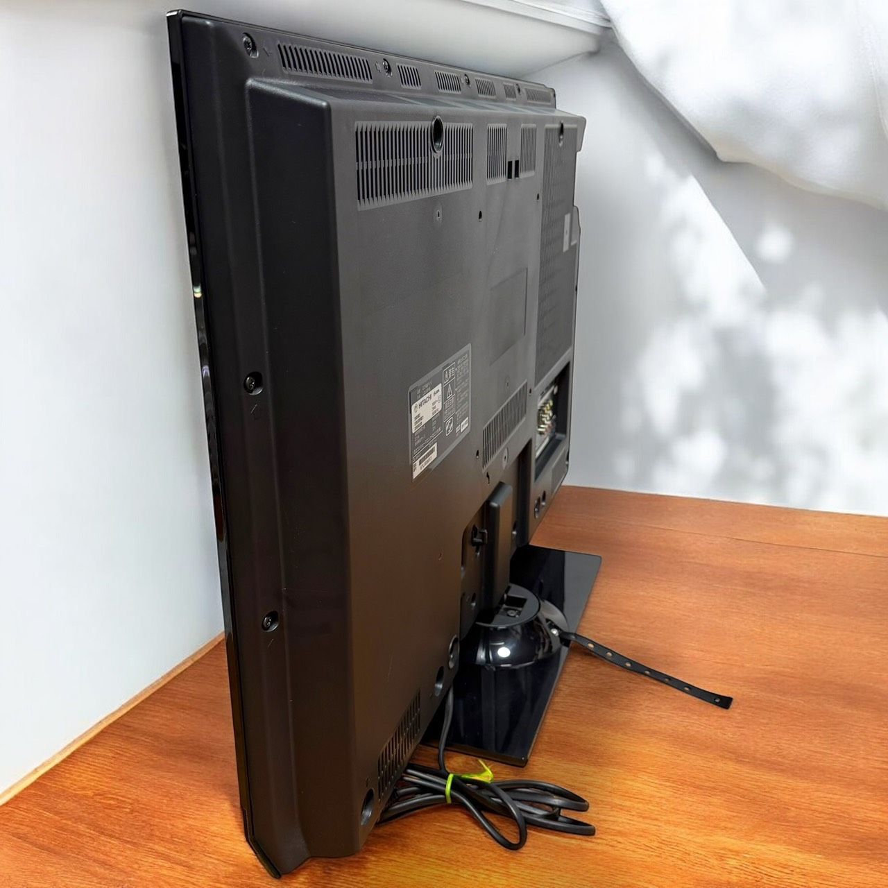 ☆送料無料 美品 HITACHI 日立 Wooo L32-XP08 地上 BS 110度 CS