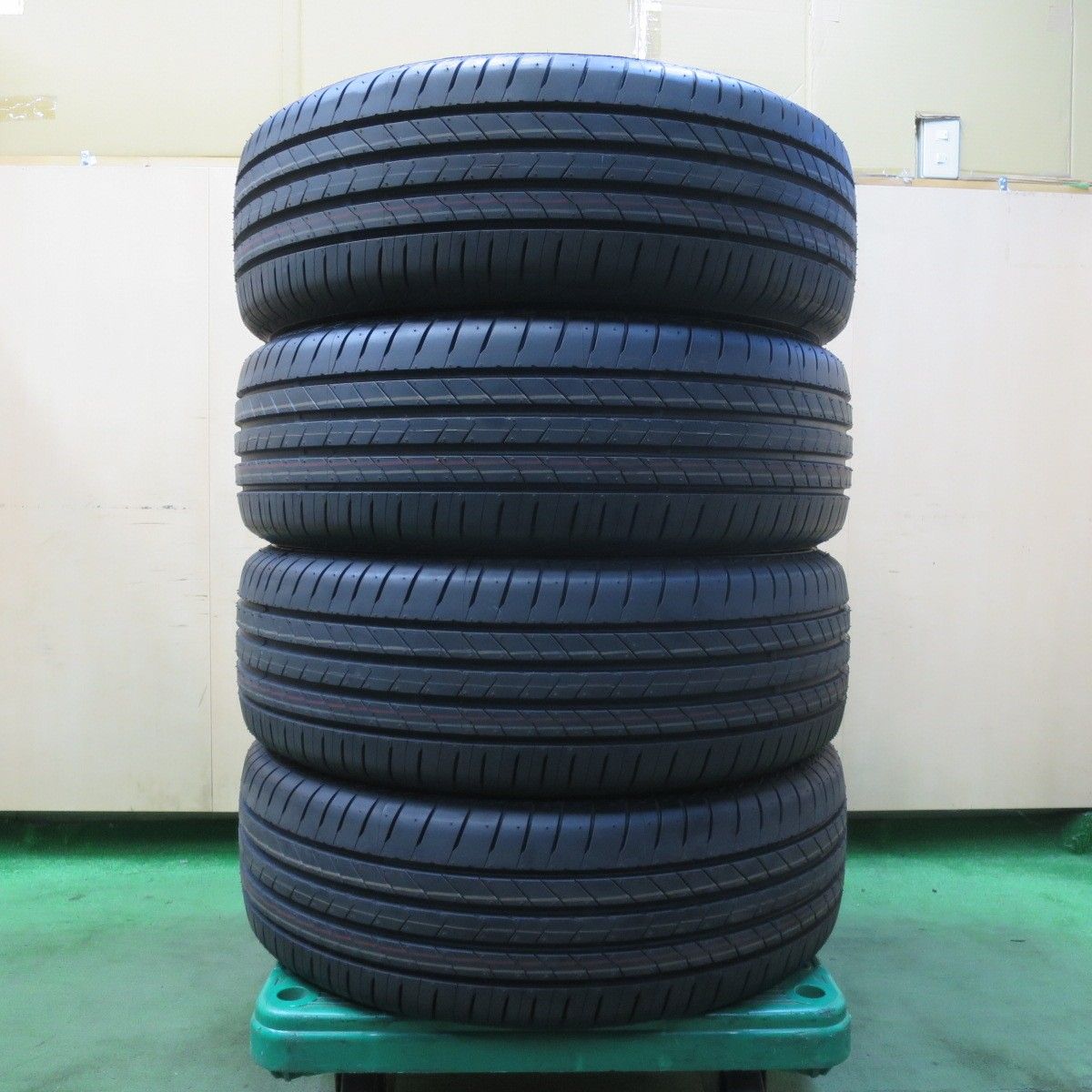 新車外し！25年☆225/65R17 ブリヂストン アレンザ 001 タイヤ 17