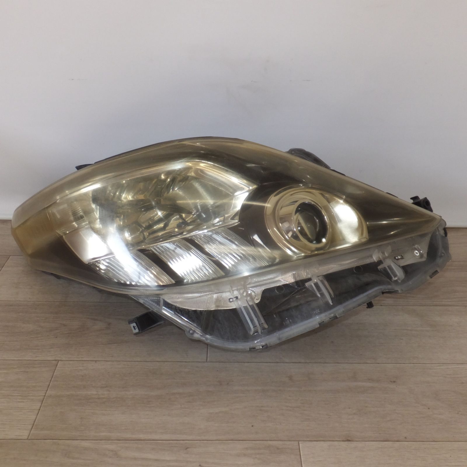 送料無料] 岐阜発☆トヨタ TOYOTA 純正 アルファード ANH20W ヘッド