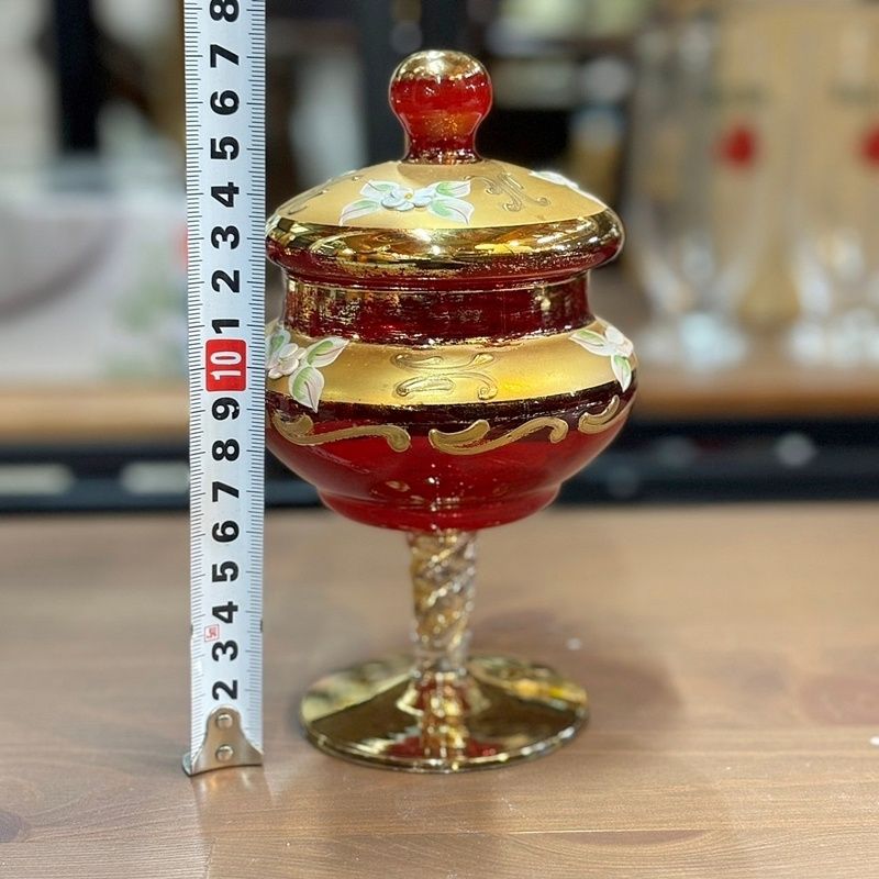 ヴェネチアングラス 赤金彩 高さ17cm キャンディポット 脚付き 蓋付き