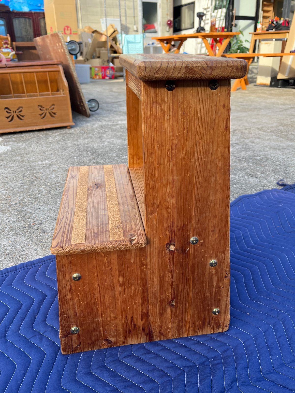 【昭和レトロ】木製スツール　踏み台　ディスプレイ台 踏み台 木製 3段 アンティーク 無垢 昭和レトロ 玄関 和風 飾り棚