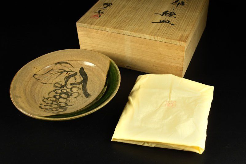 蔵A4366d】織部 児島塊太郎 造 絵皿 七寸皿 中皿 共箱 - メルカリ