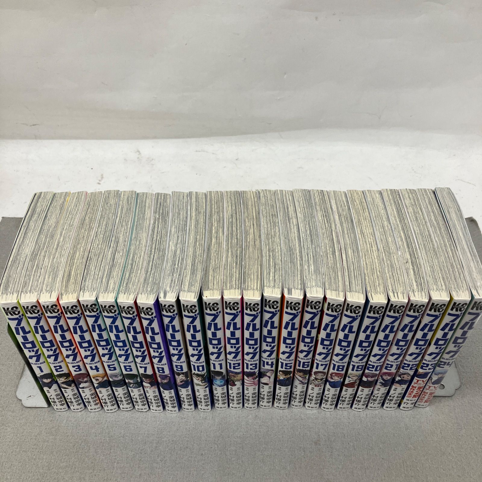 ブルーロック 1〜24巻 PAQ006 f003 - メルカリ