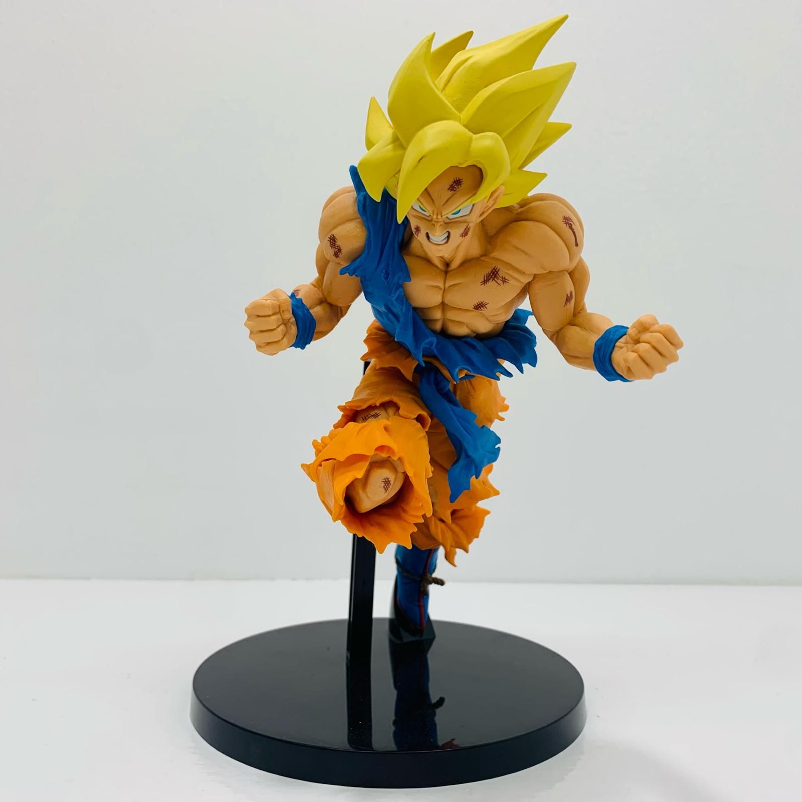 飾磨店】 超サイヤ人孫悟空「ドラゴンボールZ」ジャンプ50周年 