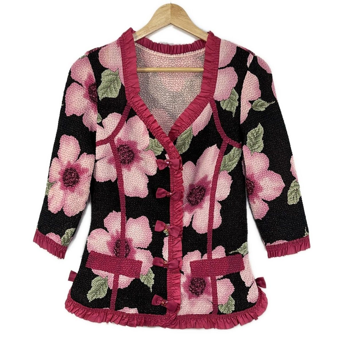 NOKO PLEATS ノコプリーツ カーディガン レディース 黒 ピンク マルチ 長袖 リボン スパンコール 花柄 プリーツ フリル