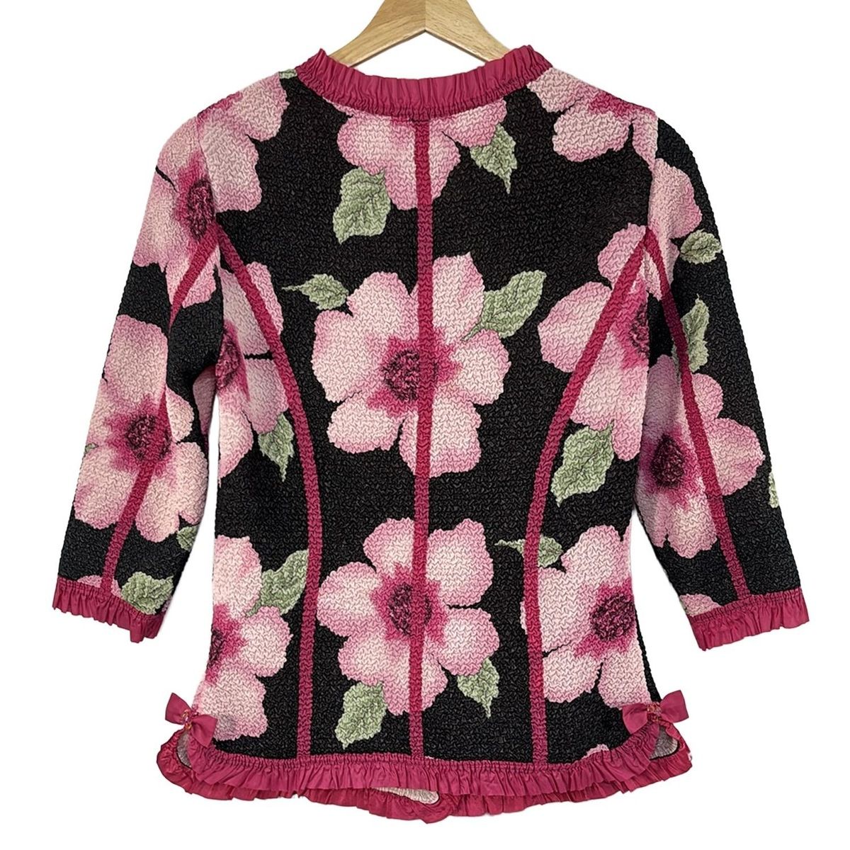 専用！　ノコオーノ　プリーツカーディガン　ジャケット　フリル　スパンコール　40 NOKO PLEATS(ノコプリーツ) カーディガン レディース美品 - 黒×ピンク