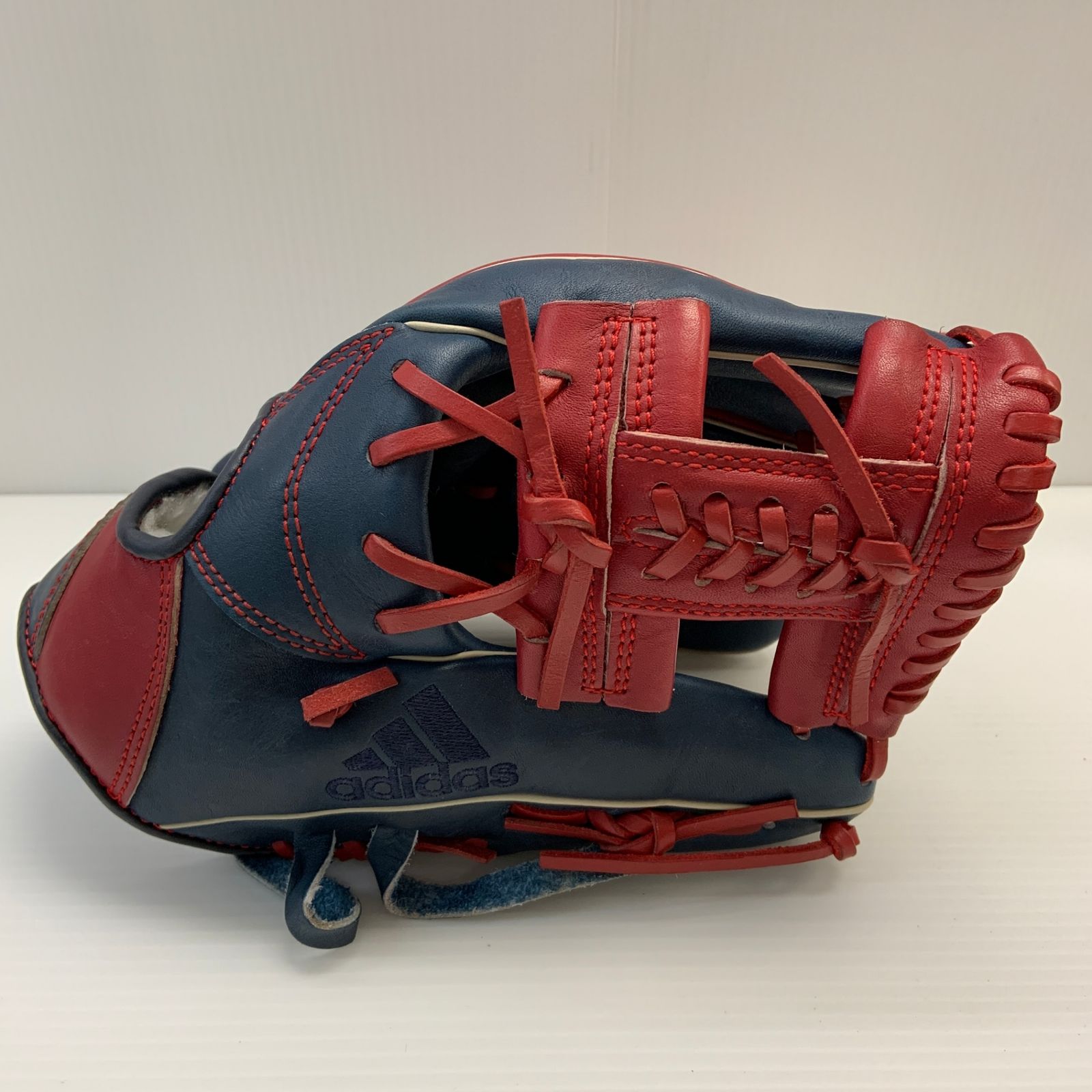 アディダス adidas 軟式 大人 一般 内野手用 グローブ グラブ 右投げ