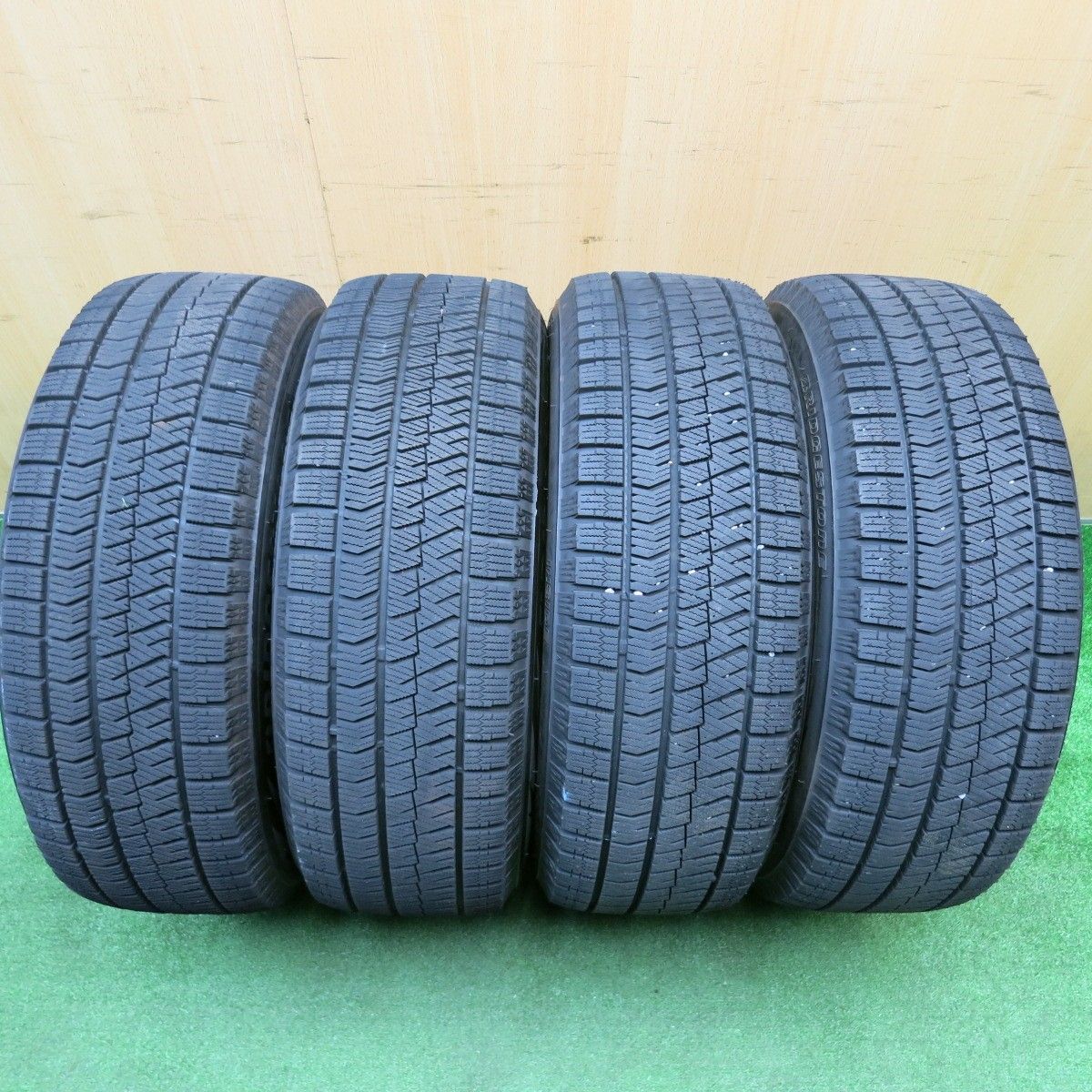 バリ溝！24年！キレイ！ほぼ10分☆ワーゲン 等 Team Sparco 215/60R16