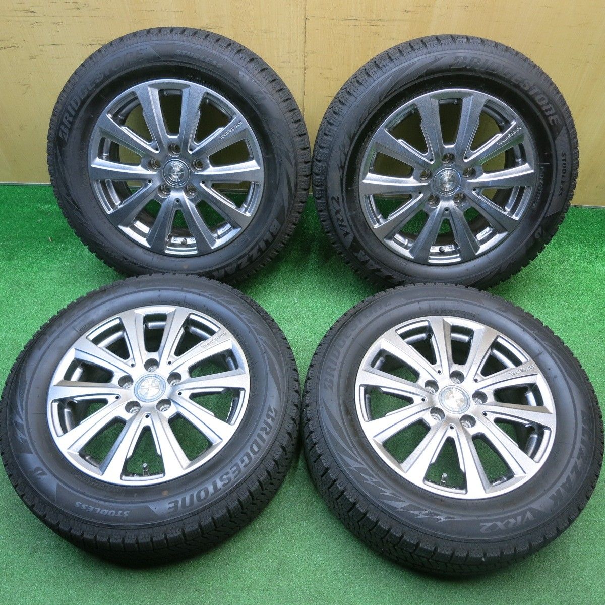 バリ溝！24年！キレイ！ほぼ10分☆ワーゲン 等 Team Sparco 215/60R16