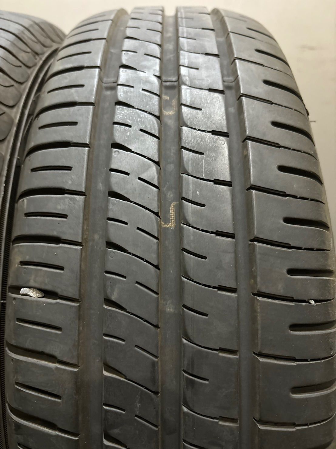 205 65 R 15 DUNLOP ENASAVE EC 204 夏タイヤ サマータイヤ 4本 ダンロップ エナセーブ ノア ヴォクシー ステップワゴン 4 K 975