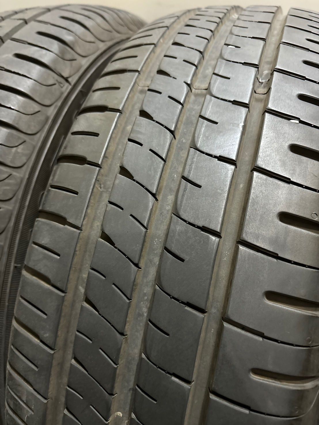  205 65 R 15 DUNLOP ENASAVE EC 204 夏タイヤ サマータイヤ 4本 ダンロップ エナセーブ ノア ヴォクシー ステップワゴン 4 K 975 15インチ サマータイヤ ノーマルタイヤ