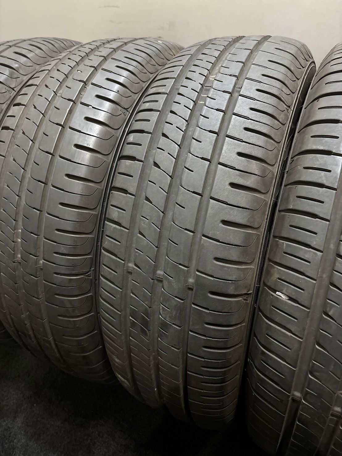 205/65R15 DUNLOP/ENASAVE EC204 24年製 夏タイヤ サマータイヤ 4本