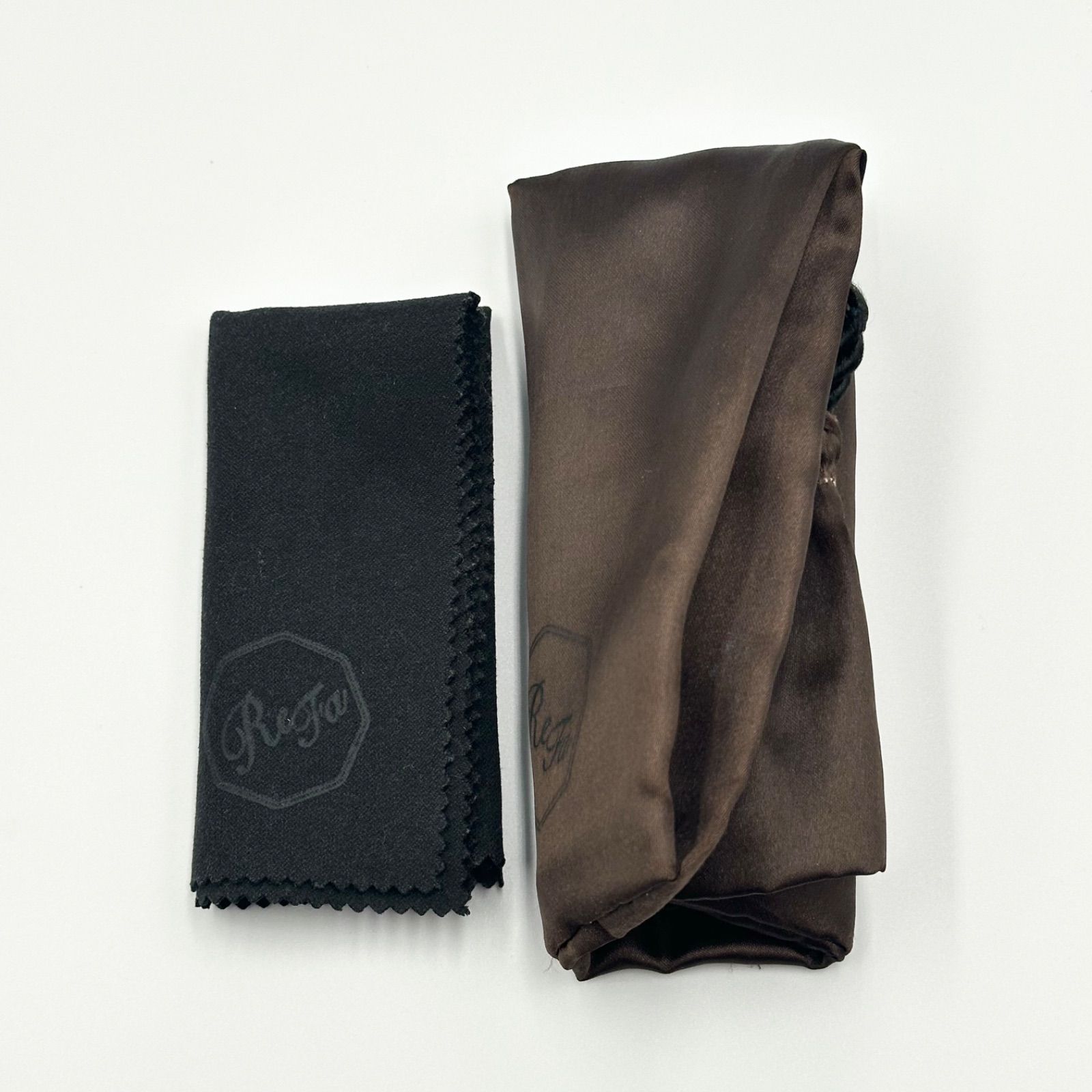 美品✨️】ReFa CARAT リファ カラット プラチナ電子ローラー ロゴ