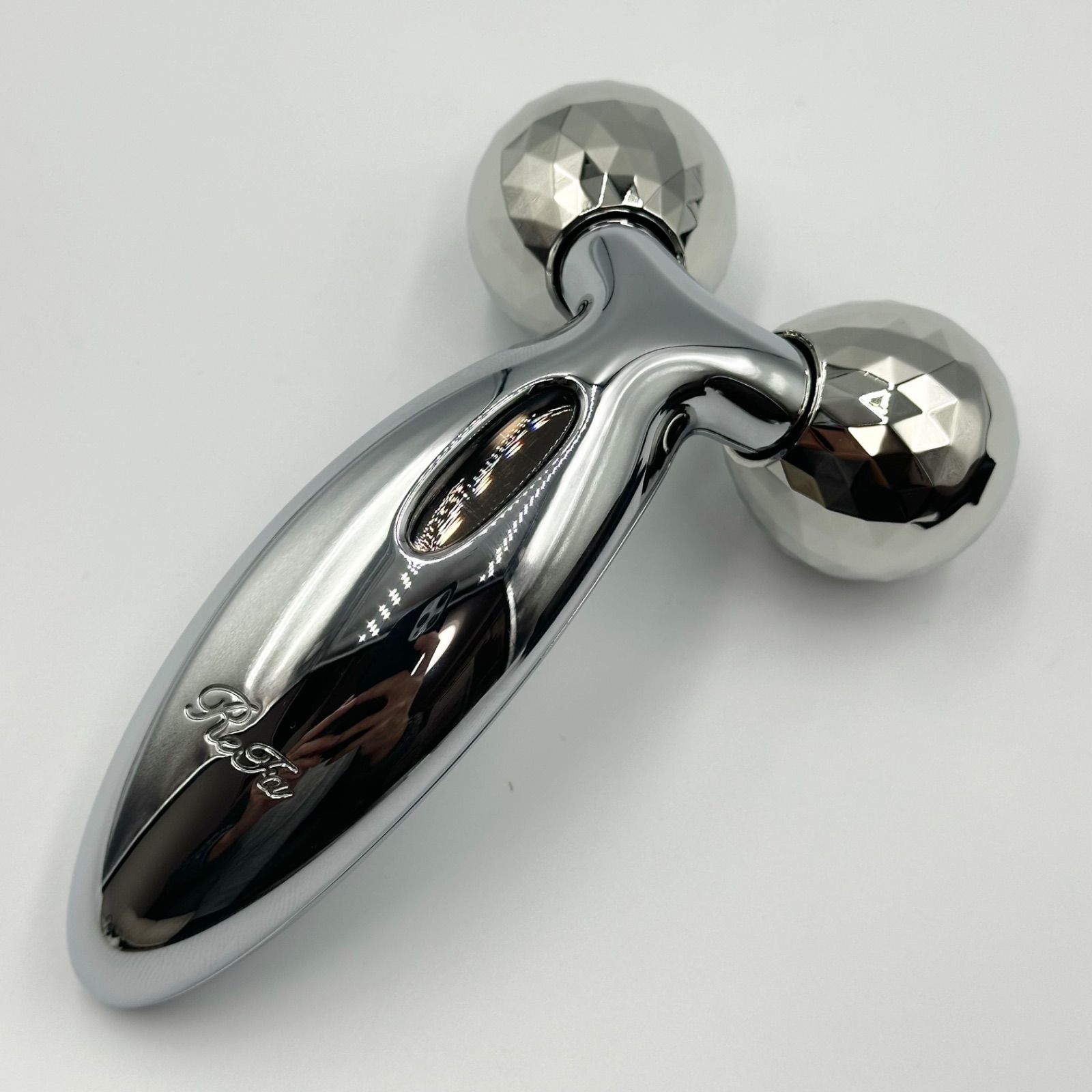 美品✨️】ReFa CARAT リファ カラット プラチナ電子ローラー ロゴ