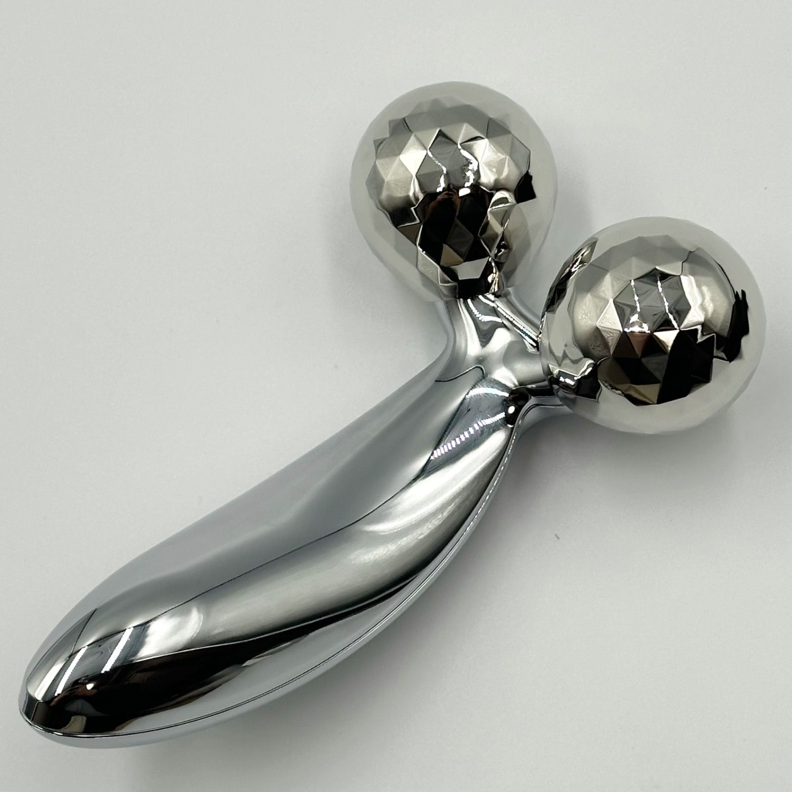 美品✨️】ReFa CARAT リファ カラット プラチナ電子ローラー ロゴ