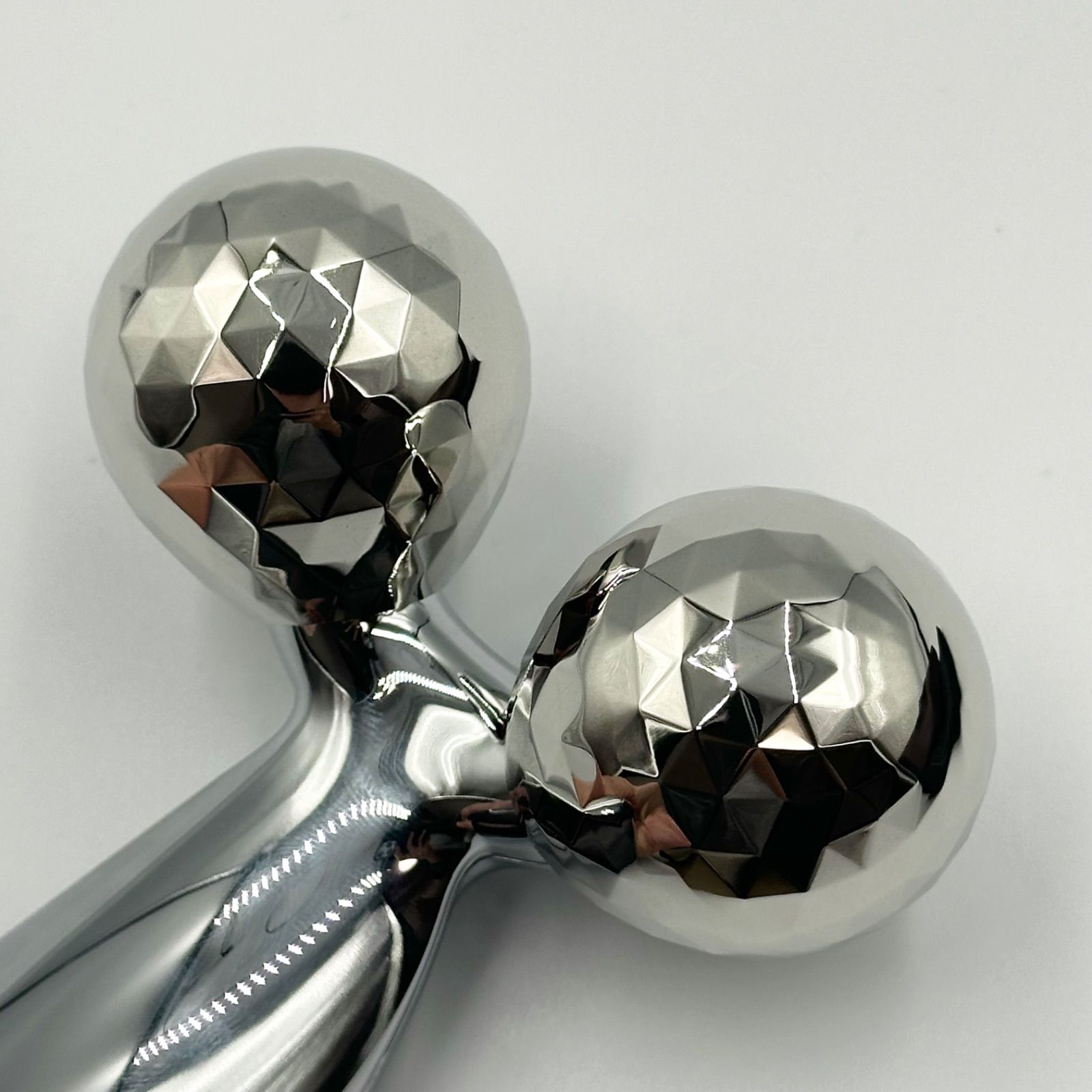 美品✨️】ReFa CARAT リファ カラット プラチナ電子ローラー ロゴ