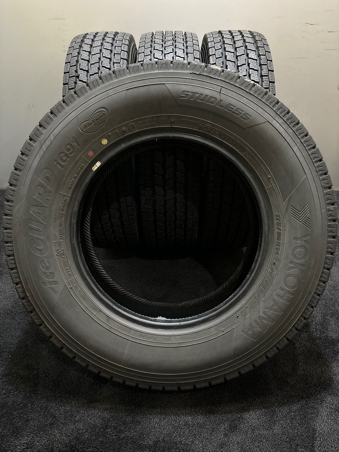 ☆175/80R14 99/98N LT YOKOHAMA/ice GUARD iG91 22年製 スタッドレス