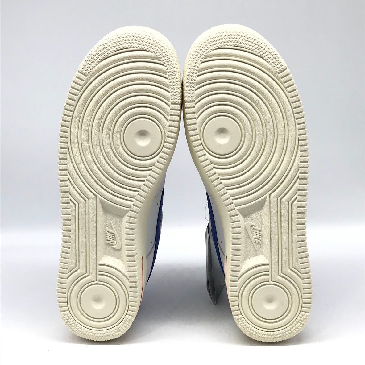 倉吉店】NIKE | ナイキ スニーカー WMNS AIR FORCE 1 07 LX DR0148-100
