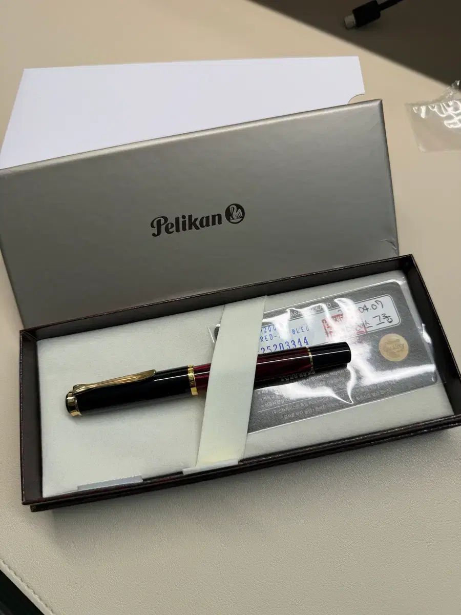 ペリカンm 200 レッド MARVEL マーベル fニブ