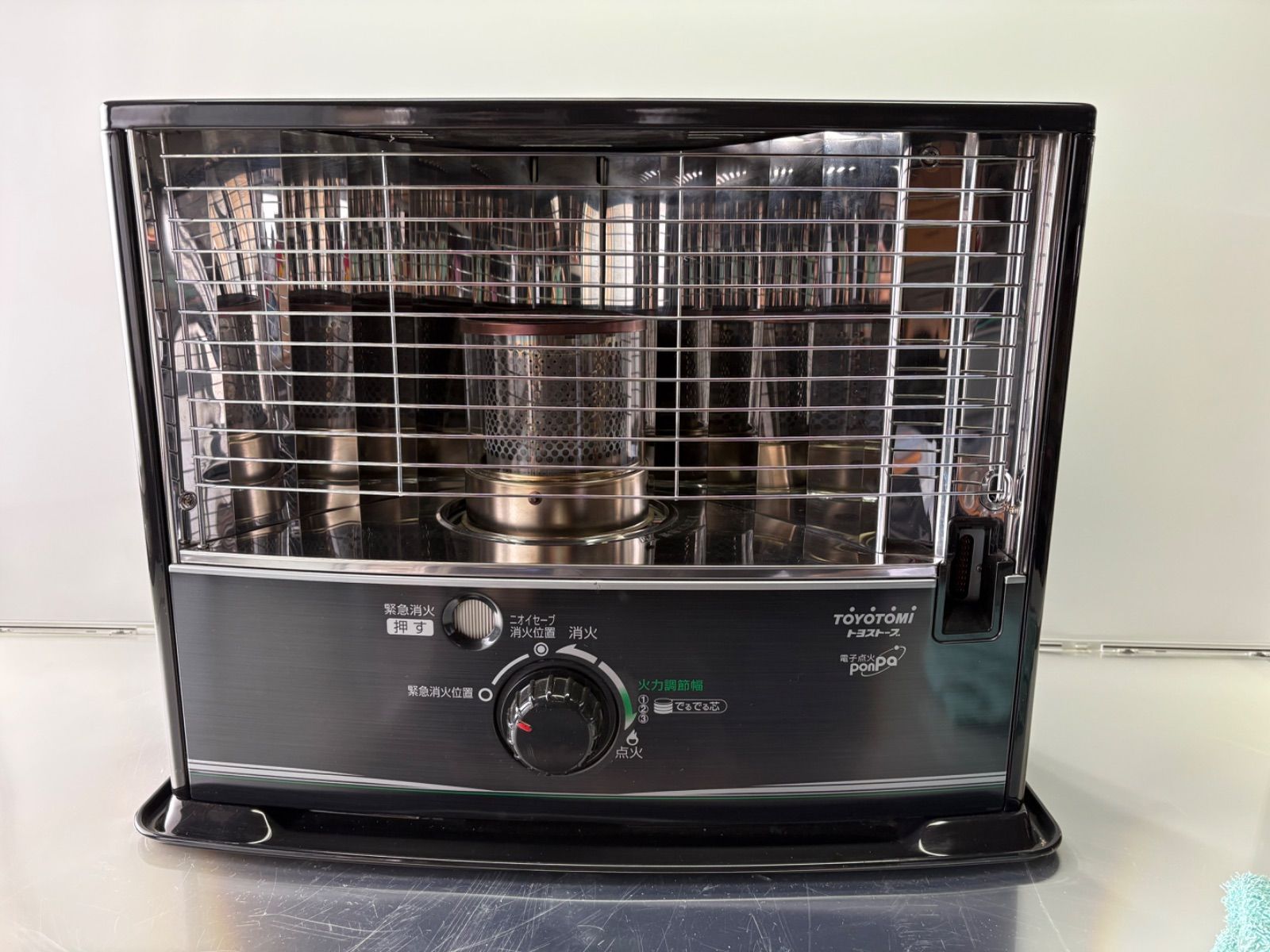 TOYOTOMI トヨトミ 石油ストーブ トヨストーブ NT–W290 - メルカリ