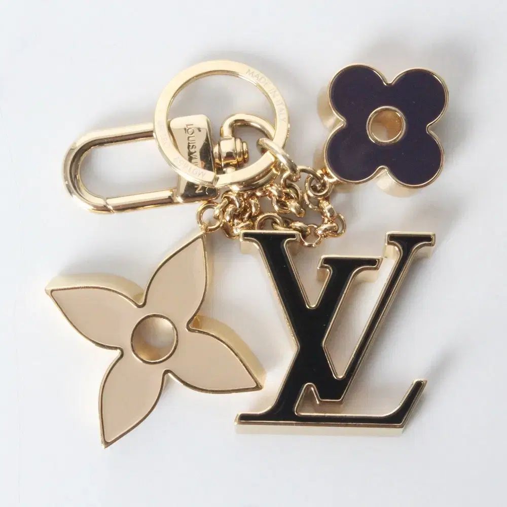 ルイヴィトン フルール ド モノグラム バッグチャーム キーホルダー