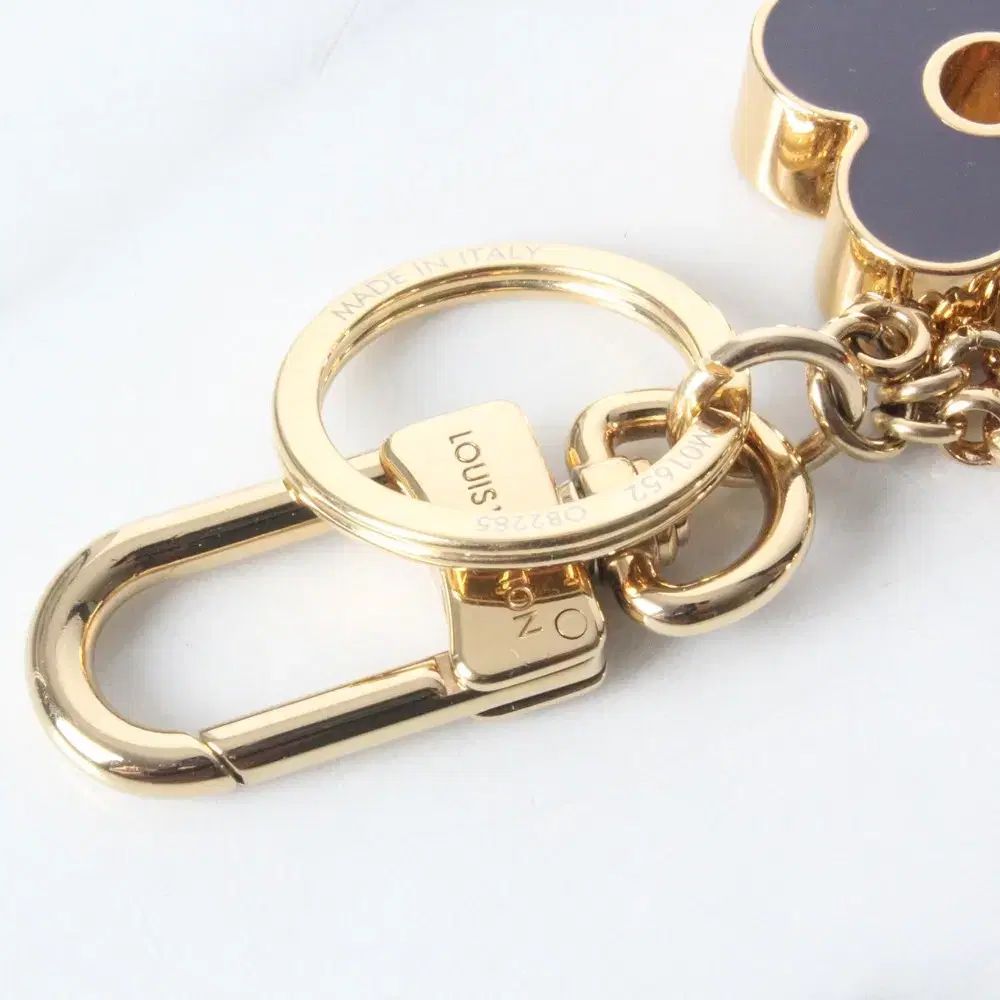 ルイヴィトン フルール ド モノグラム バッグチャーム キーホルダー