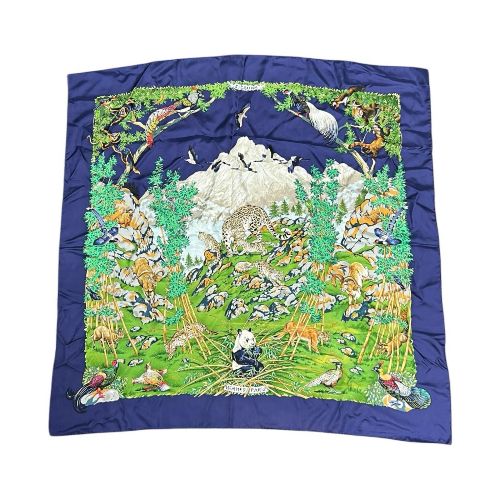 HERMES エルメス スカーフ カレ90 四川 パンダ アニマル 動物