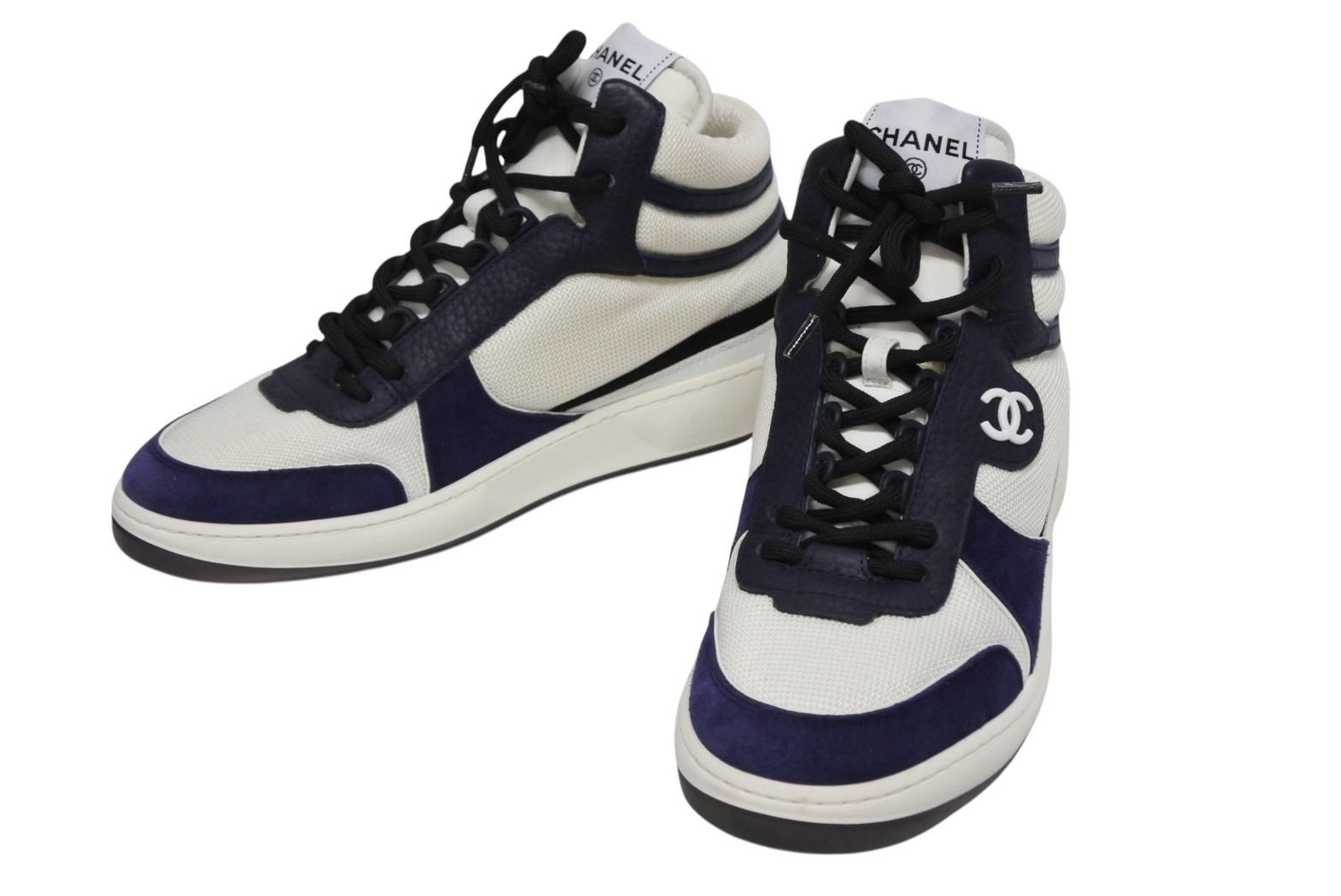 新品同様 CHANEL シャネル ハイカットスニーカー ココマーク W G38804
