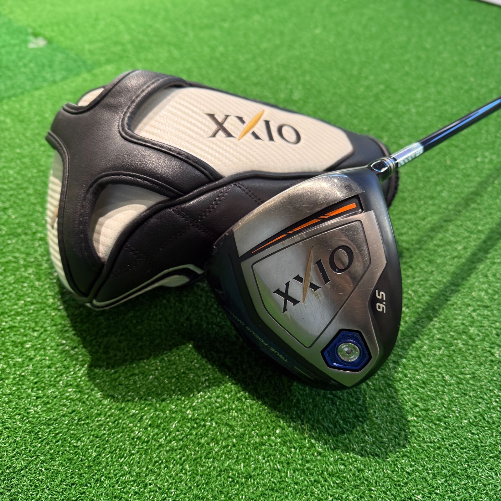 XXIO10 DW】 ゼクシオ10 ドライバー フレックスSR - メルカリ