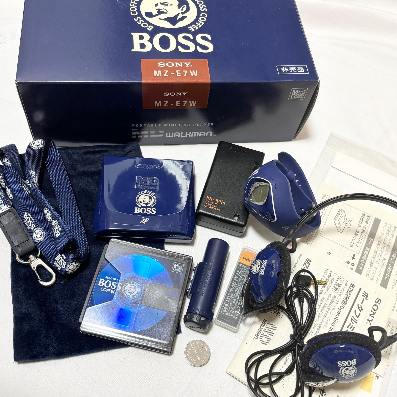 BOSS ボス SONY ソニー MZ E 7 W WALKMAN ウォークマン MDプレイヤー ポータブルプレイヤー 品 動作未 品扱い