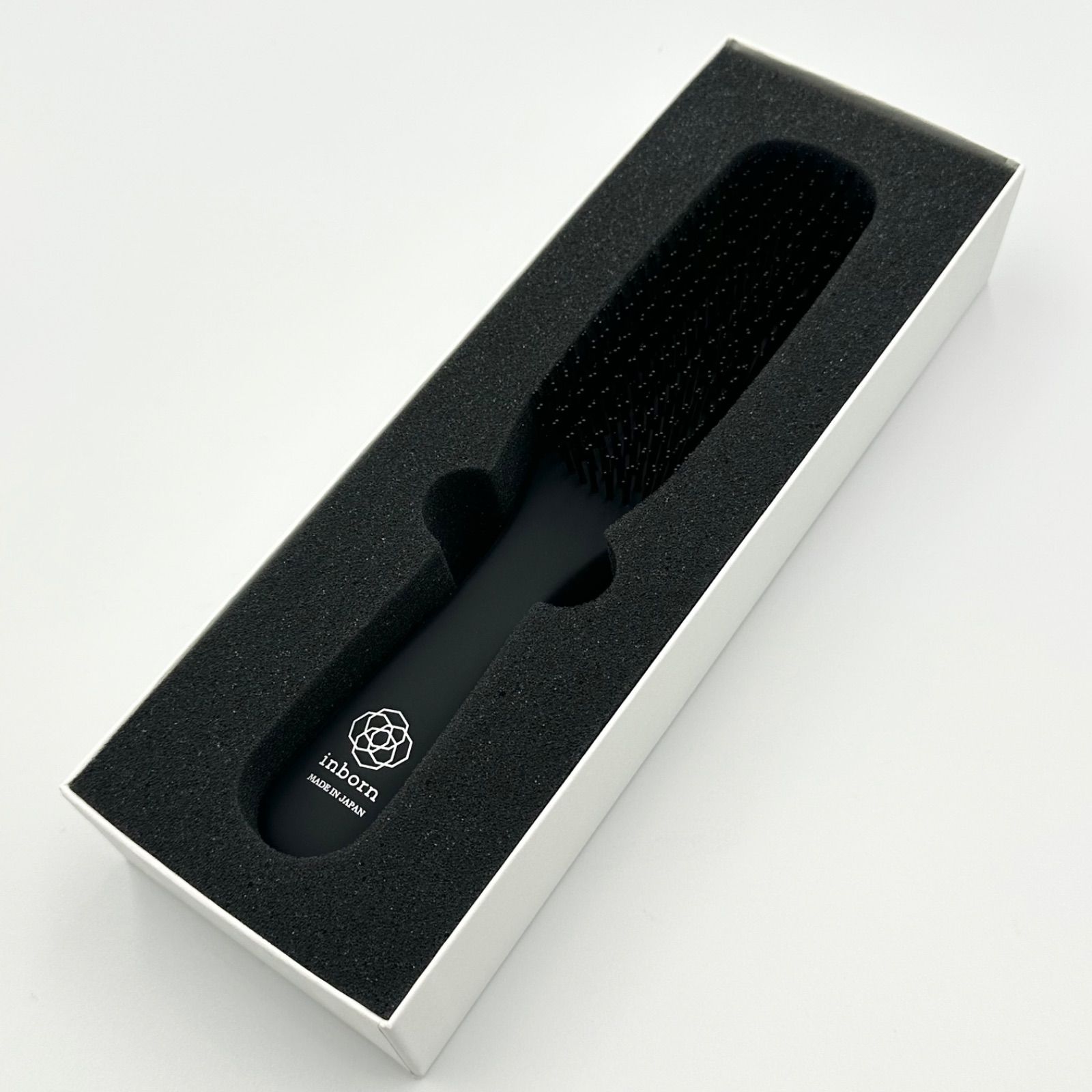 未使用品✨️】Inborn インボーン スカルプブラシ - メルカリ
