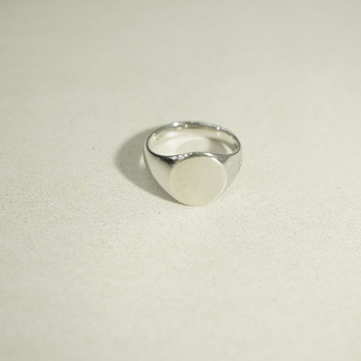 定番 TOM WOOD トムウッド Mini Signet Oval ミニ シグネット リング