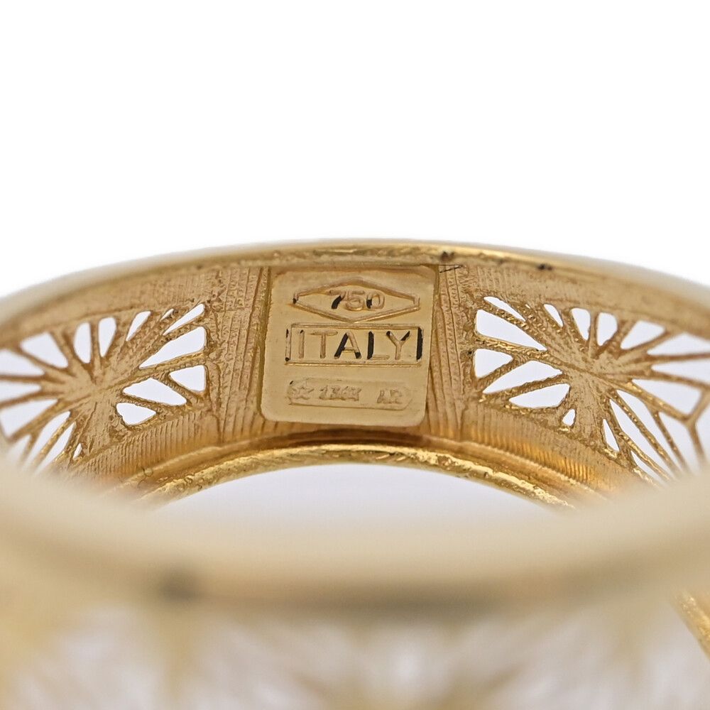 イエローゴールド