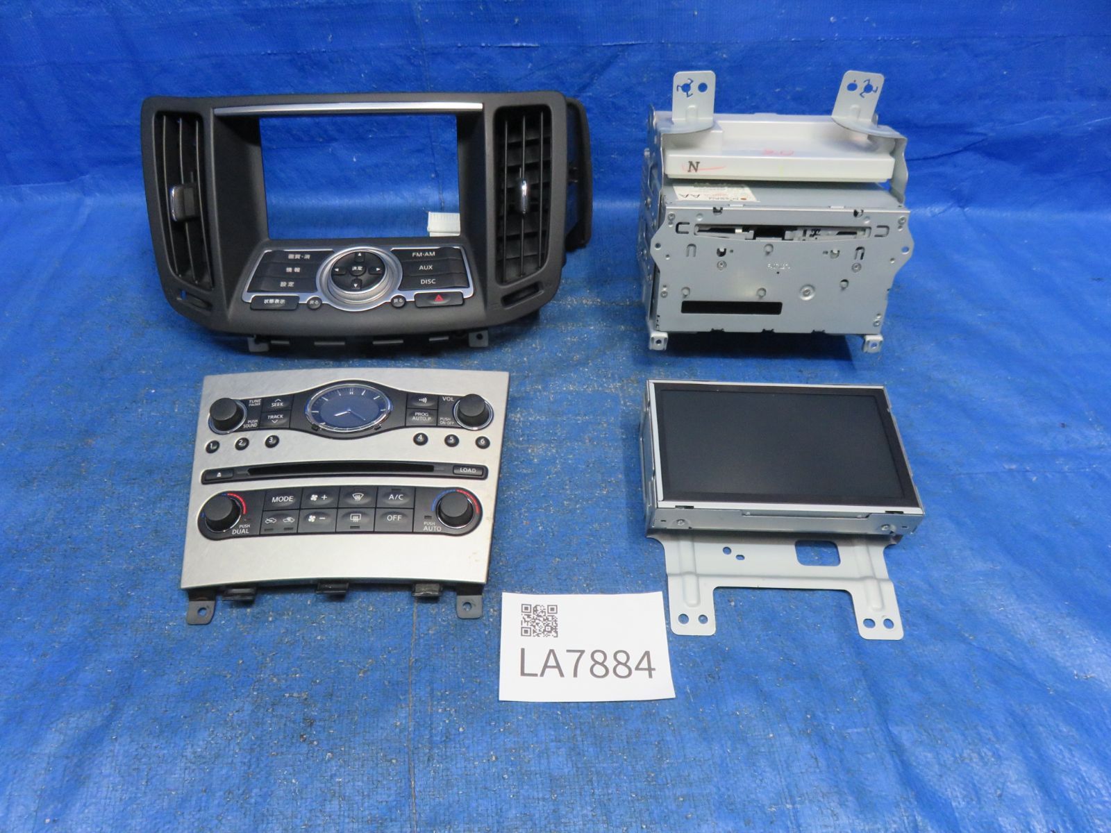 スカイライン ckV36 [純正ナビ モニターデッキスイッチセット スカイライン ckV36 [純正ナビ モニターデッキスイッチセット