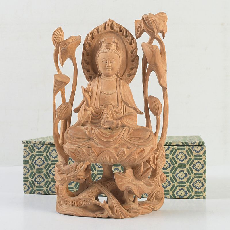 仏教美術 香木 白檀彫刻 観音菩薩像 仏像 置物 C S414 - メルカリ