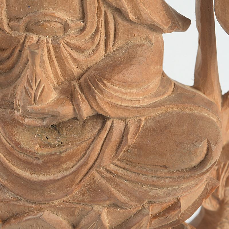 仏教美術 香木 白檀彫刻 観音菩薩像 仏像 置物 C S414 - メルカリ