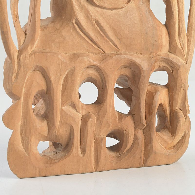 仏教美術 香木 白檀彫刻 観音菩薩像 仏像 置物 C S414 - メルカリ