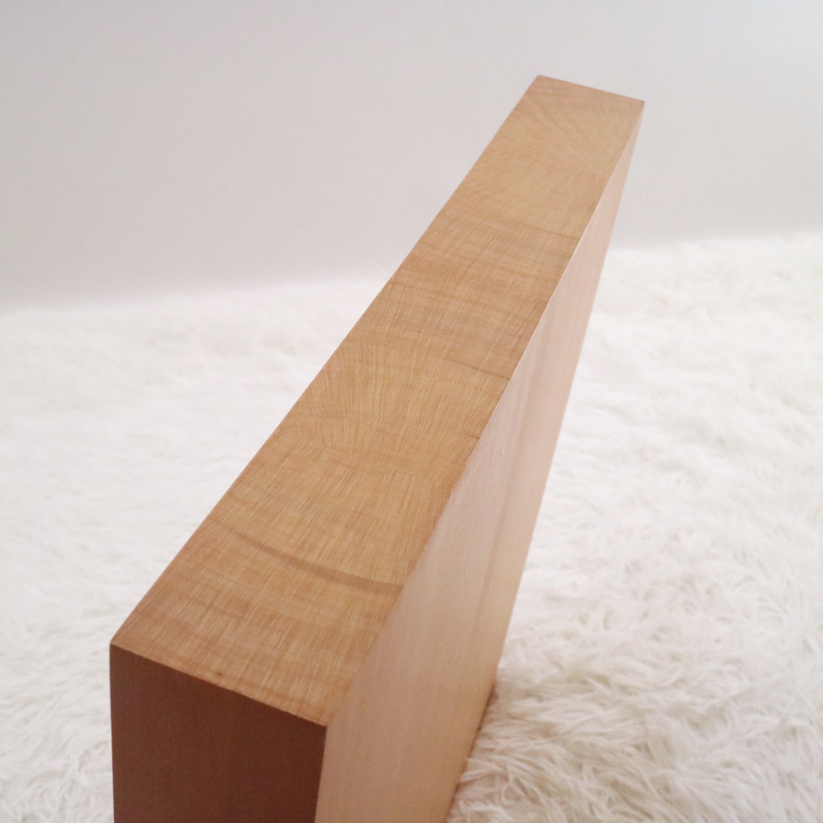 美品】 卓上 碁盤 天然木 ハギ盤 二寸4枚継 碁石付 - メルカリ