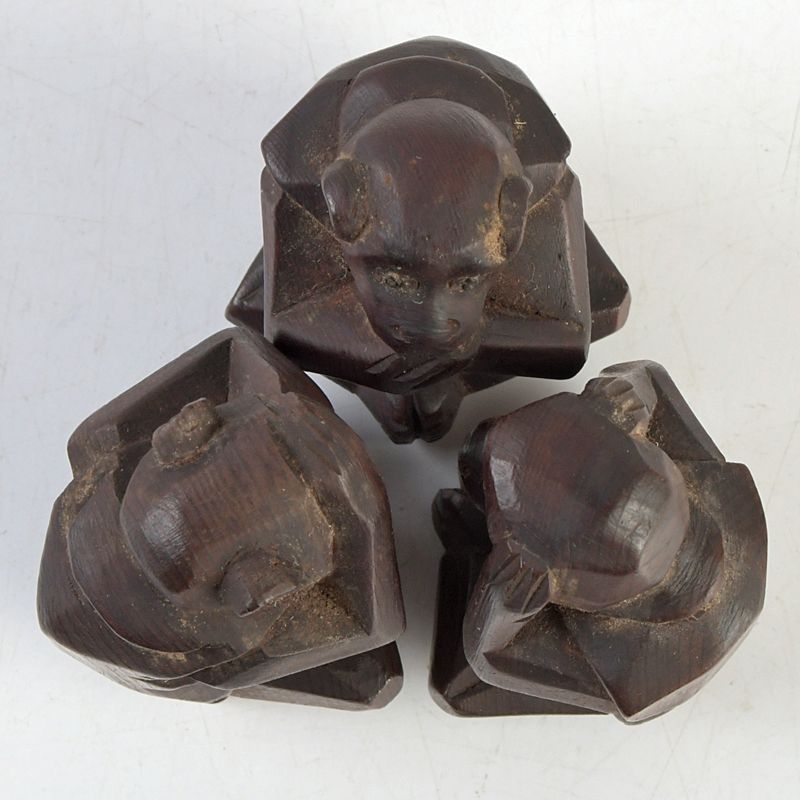 飛騨一位一刀彫 三猿 見ざる聞かざる言わざる 時代箱付 N S415 - メルカリ