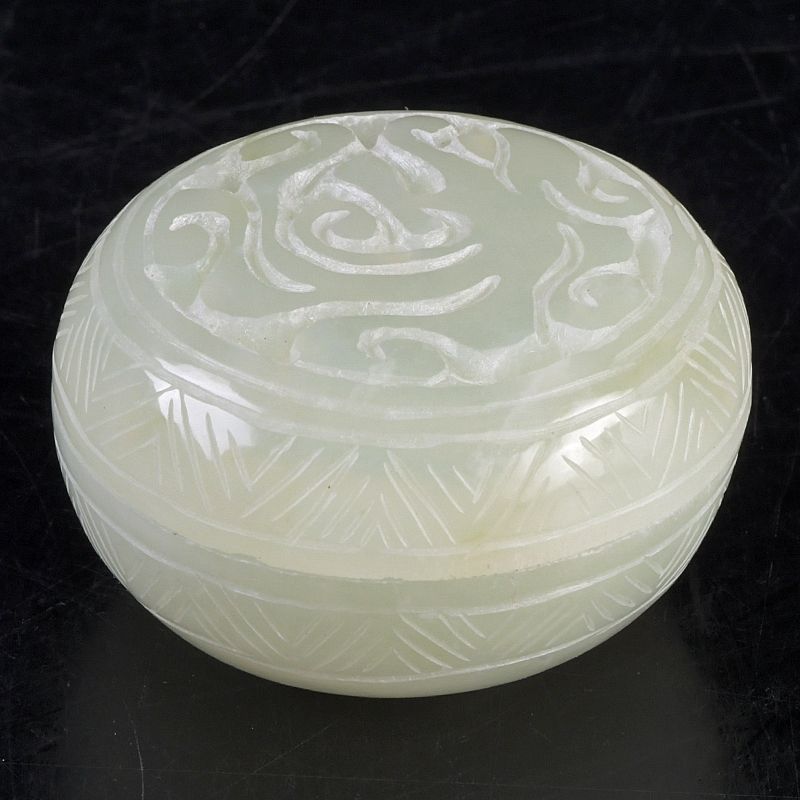 中国 玉石岫玉彫刻 透かし彫 香合 蓋物 箱付 N S416 - メルカリ